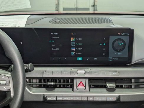 Certified 2025 Kia K4 FWD image 17