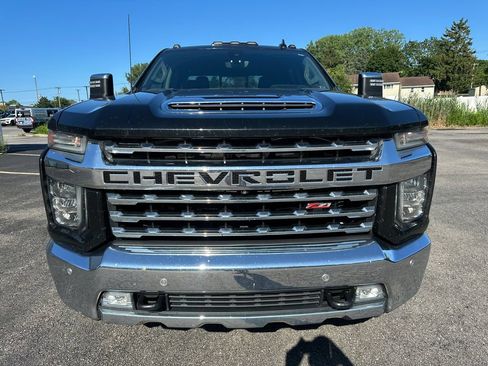 Used 2020 Chevrolet Silverado 2500 LTZ w/ LTZ Plus Package AWD/4WD image 11