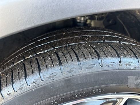 Certified 2021 Hyundai Tucson Sport image 27