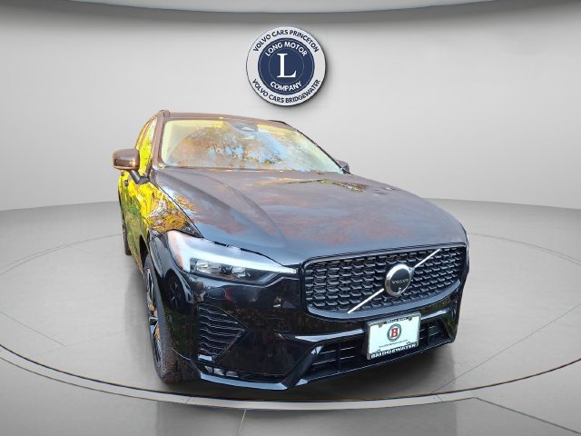 Certified 2024 Volvo XC60 B5 Plus w/ Protection Package Premier AWD/4WD image 6