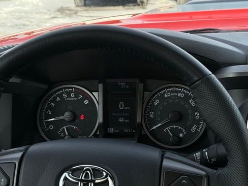Used 2023 Toyota Tacoma TRD Pro image 12