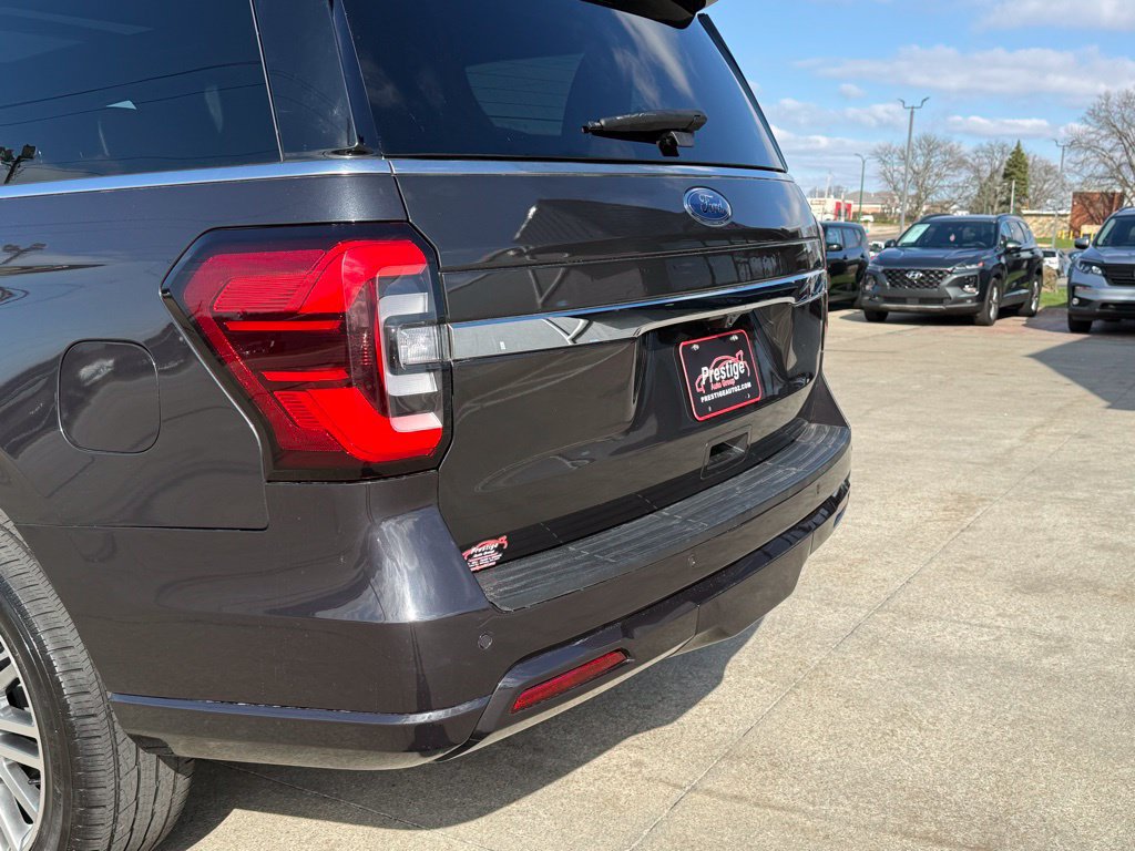 Used 2024 Ford Expedition Limited AWD/4WD image 17