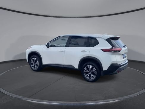 Used 2023 Nissan Rogue SV AWD/4WD image 7