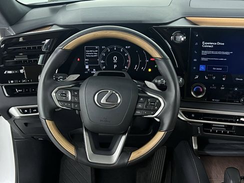 Used 2024 Lexus RX 350 Premium image 16