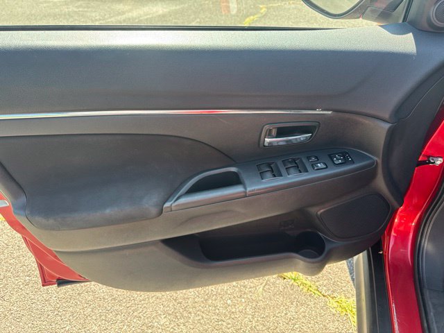 Used 2017 Mitsubishi Outlander Sport LE FWD image 14