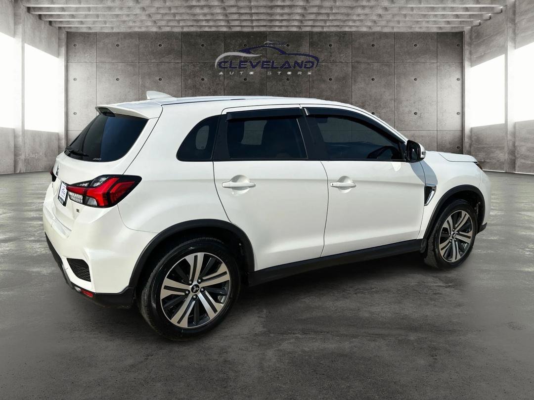 Used 2021 Mitsubishi Outlander Sport ES AWD/4WD image 3