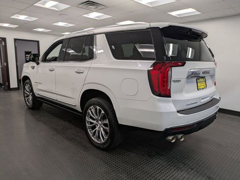 Used 2021 GMC Yukon Denali w/ Denali Premium Package image 6
