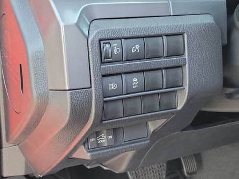 New 2026 Toyota Tacoma SR5 AWD/4WD image 17