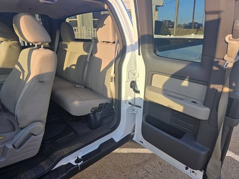 Used 2010 Ford F150 XLT image 18