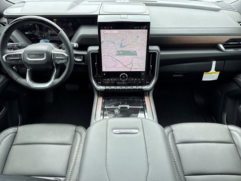 New 2026 GMC Yukon XL Denali image 31