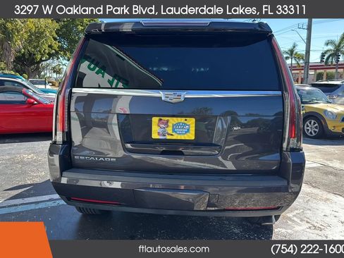 Used 2015 Cadillac Escalade Premium RWD image 58