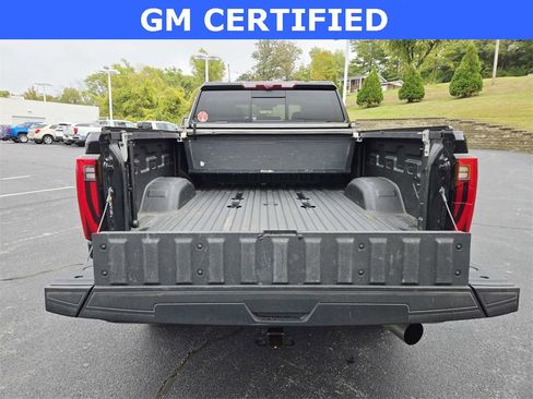 Certified 2024 GMC Sierra 2500 Denali Ultimate image 19