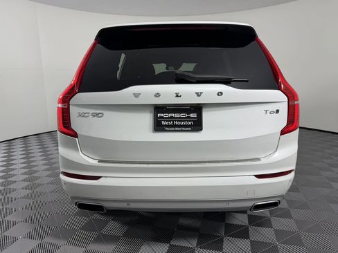 Used 2018 Volvo XC90 T6 Momentum w/ Convenience Package image 10