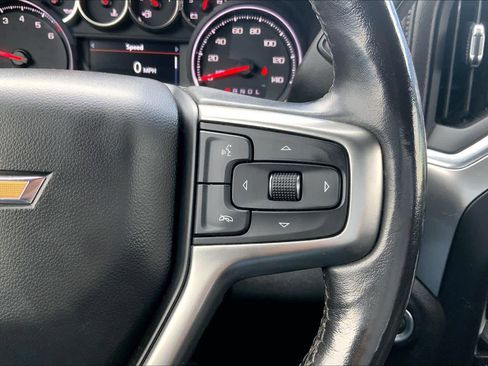 Used 2019 Chevrolet Silverado 1500 LT w/ Texas Edition image 24