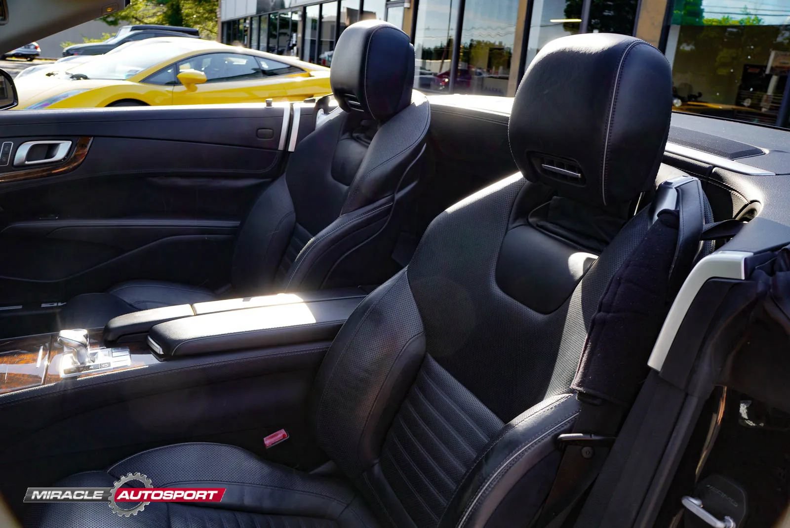 Used 2014 Mercedes-Benz SL 550 image 19