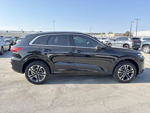 Used 2025 Audi Q5 Premium Plus w/ Premium Plus image 8