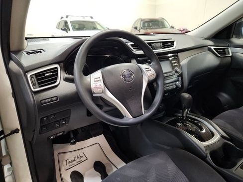 Used 2016 Nissan Rogue SV AWD/4WD image 12