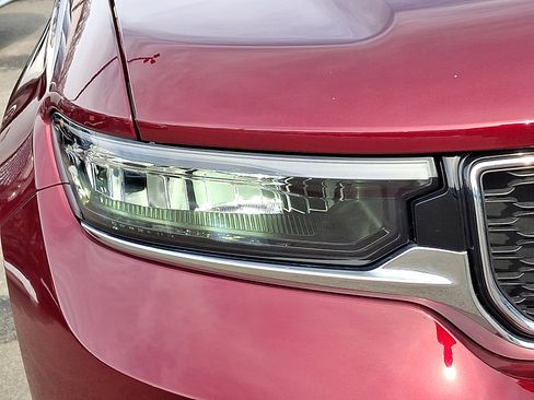 Certified 2025 Jeep Grand Cherokee L Limited image 9