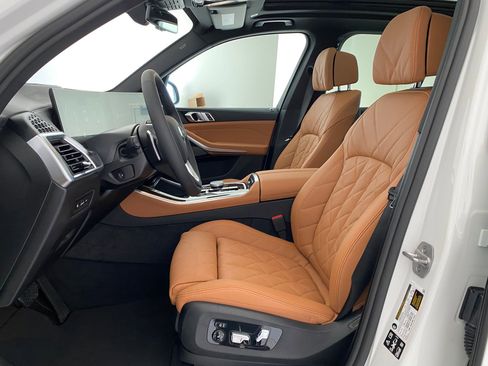 New 2026 BMW X5 xDrive40i w/ Climate Comfort Package image 4