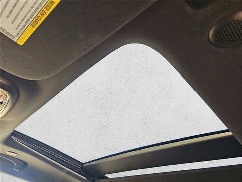 Used 2021 Jeep Grand Cherokee Trailhawk w/ Trailhawk Luxury Group image 16