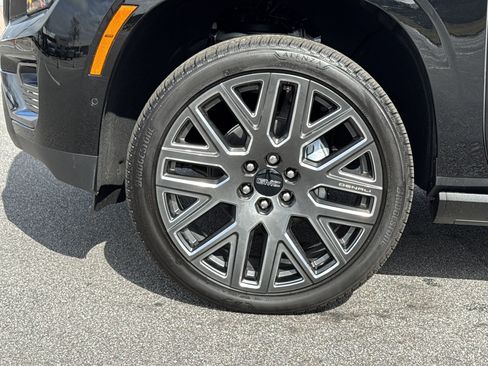 Used 2026 GMC Yukon XL Denali Ultimate w/ LPO, Floor Liner Package image 13