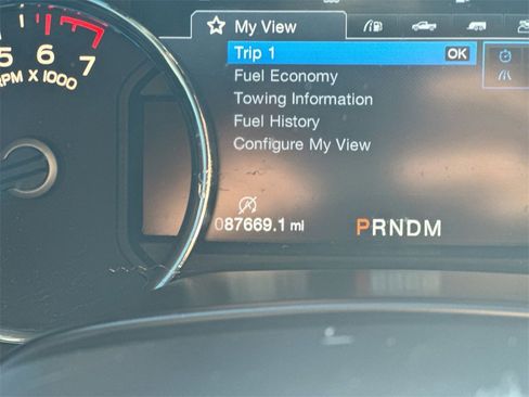 Used 2019 Ford F150 Lariat image 12