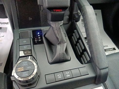 New 2025 Toyota 4Runner TRD Off-Road Premium image 22