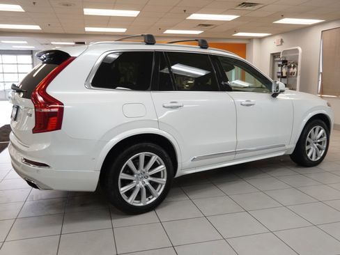 Used 2016 Volvo XC90 T6 Inscription w/ Vision Package image 13