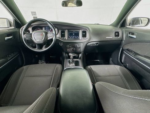 Used 2022 Dodge Charger SXT RWD image 26
