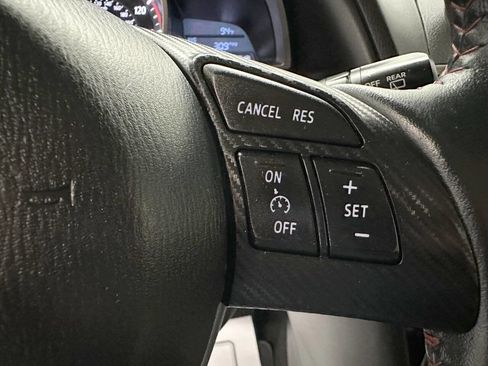 Used 2015 MAZDA MAZDA3 i Touring image 16