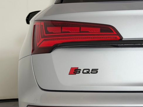 Certified 2023 Audi SQ5 Prestige AWD/4WD image 29