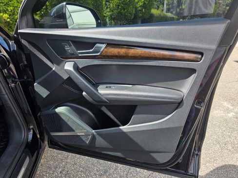 Used 2019 Audi Q5 2.0T Premium Plus w/ Premium Plus Package image 37