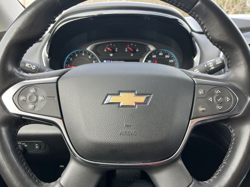 Used 2018 Chevrolet Traverse LT image 10
