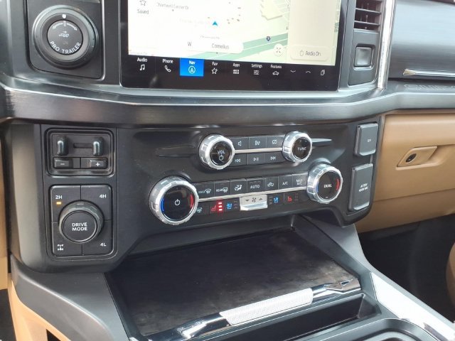Used 2023 Ford F250 Lariat w/ Lariat Ultimate Package AWD/4WD image 15