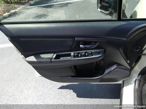 Used 2014 Subaru Crosstrek 2.0i Premium image 40