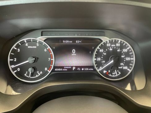 Certified 2024 Nissan Rogue SV FWD image 7