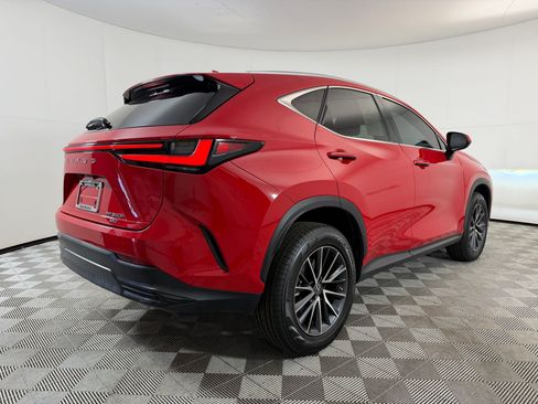 Used 2023 Lexus NX 350h AWD image 9