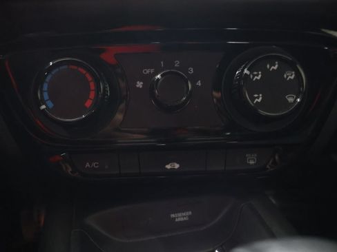 Used 2022 Honda HR-V Sport image 23