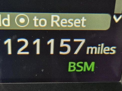 Used 2019 Toyota Highlander Plus image 31