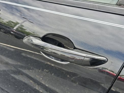 Used 2022 Hyundai Elantra SEL FWD image 18