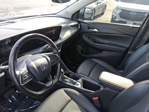 Used 2024 Buick Encore GX Sport Touring image 16