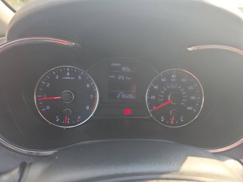 Used 2016 Kia Forte LX FWD image 25