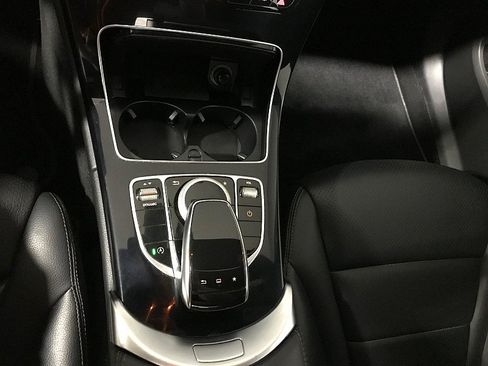 Used 2016 Mercedes-Benz C 300 Sedan image 28