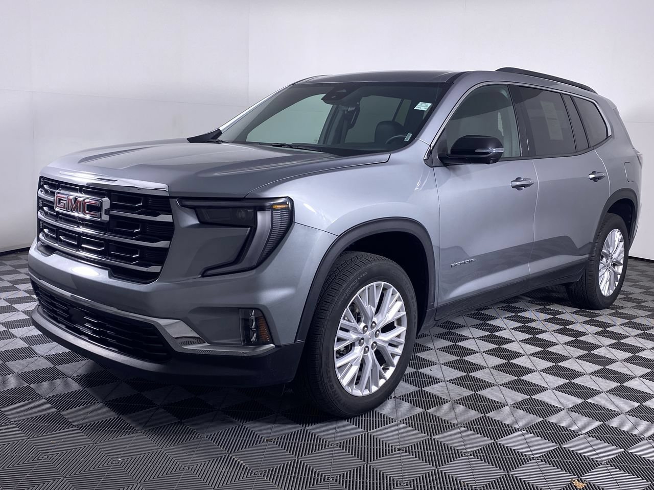 Certified 2026 GMC Acadia Elevation w/ Elevation Premium Package FWD image 18