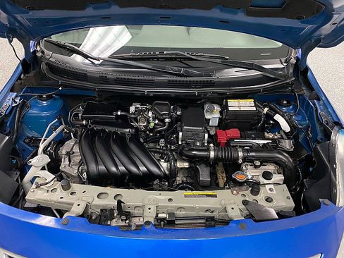 Used 2013 Nissan Versa SV image 17