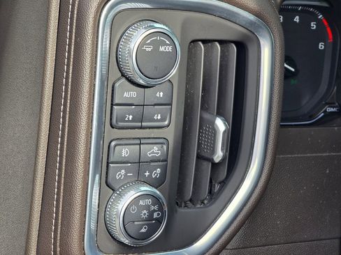 Used 2021 GMC Sierra 1500 SLT w/ SLT Premium Plus Package image 37