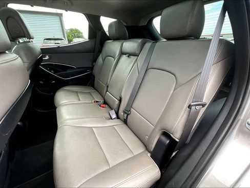 Used 2018 Hyundai Santa Fe Sport w/ 2.0T Ultimate Tech Package 05 AWD/4WD image 28