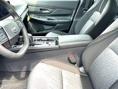 New 2026 Nissan Sentra SV w/ SV Convenience Package image 10