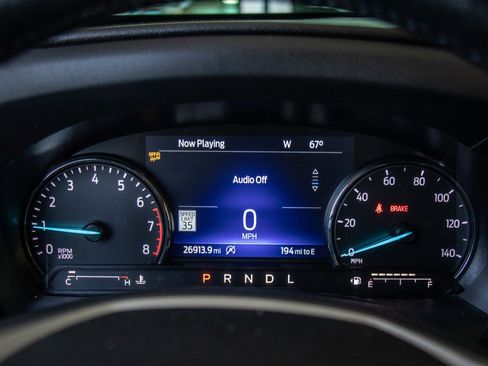 Used 2023 Ford Explorer Limited image 14