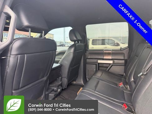 Used 2022 Ford F350 Lariat w/ Black Appearance Package image 4